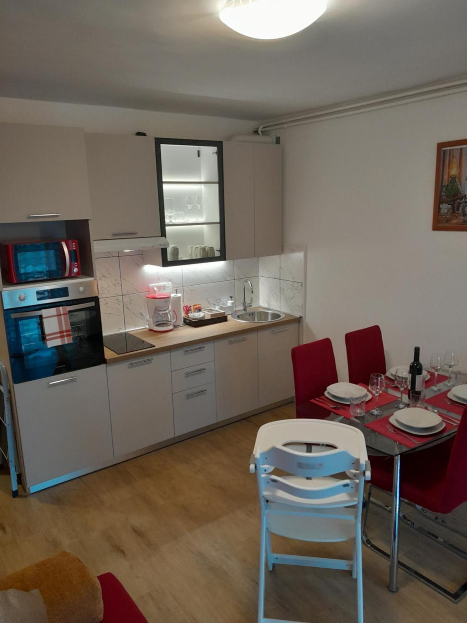 Apartment Dean Климно Екстериор снимка